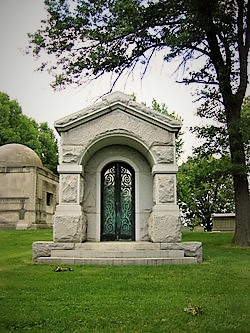 Mausoleum Tour - Bellefontaine Cemetery